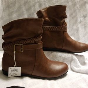 American Eagle Boots NWT